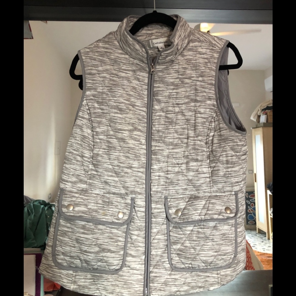 Croft and Barrow vest